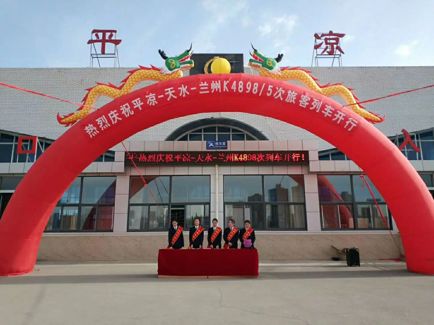 廈門到平?jīng)鑫锪鲗>€_廈門至平?jīng)鑫锪鞴綺廈門到平?jīng)鲐涍\(yùn)專線 廈門到平?jīng)鑫锪鲗>€_廈門至平?jīng)鑫锪鞴綺廈門到平?jīng)鲐涍\(yùn)專線